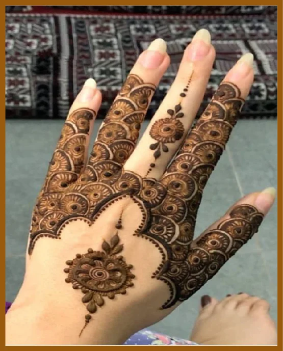 Finger Cuff Details Aesthetic Back Hand Style Asthetic Back Hand Mehndi Design